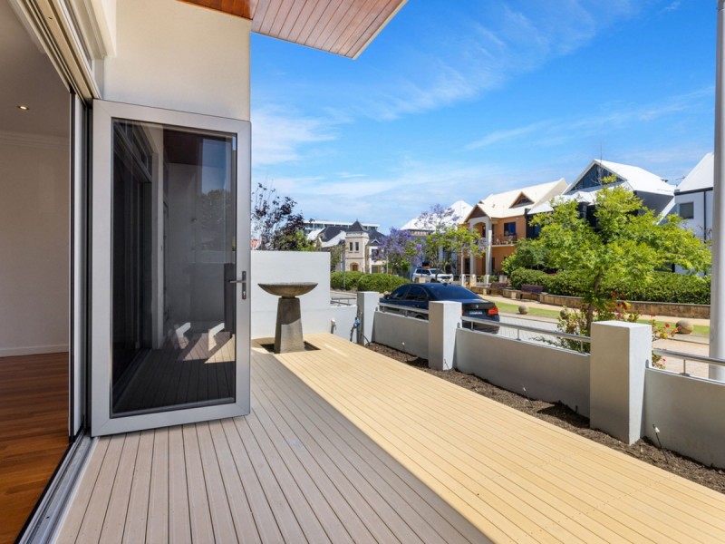 9 Old Belvidere Promenade, East Perth WA 6004