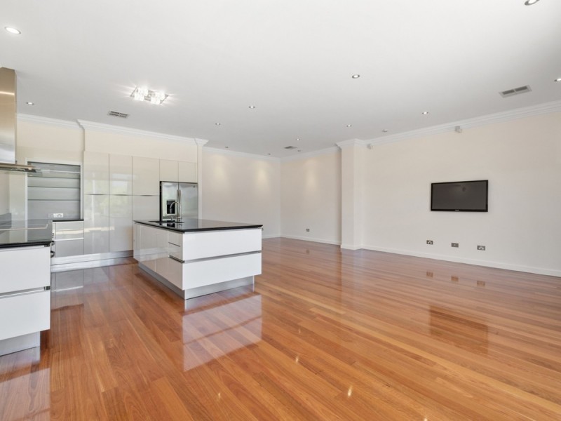 9 Old Belvidere Promenade, East Perth WA 6004