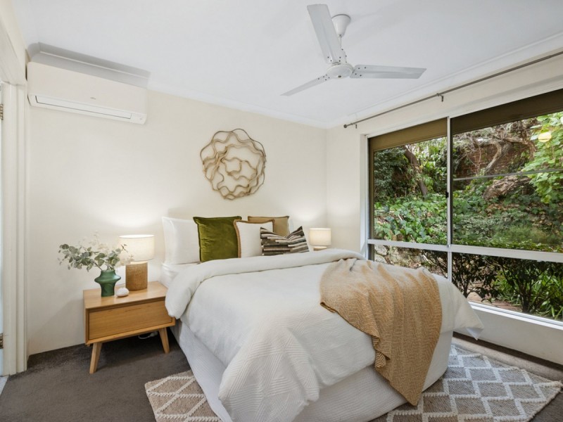 1a Grand Promenade, Bayswater WA 6053