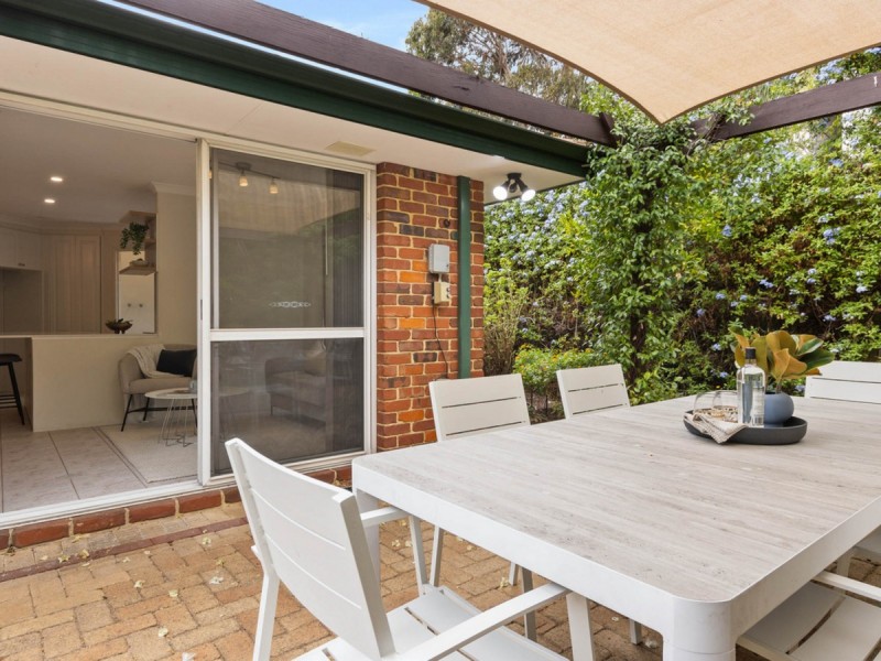 1a Grand Promenade, Bayswater WA 6053
