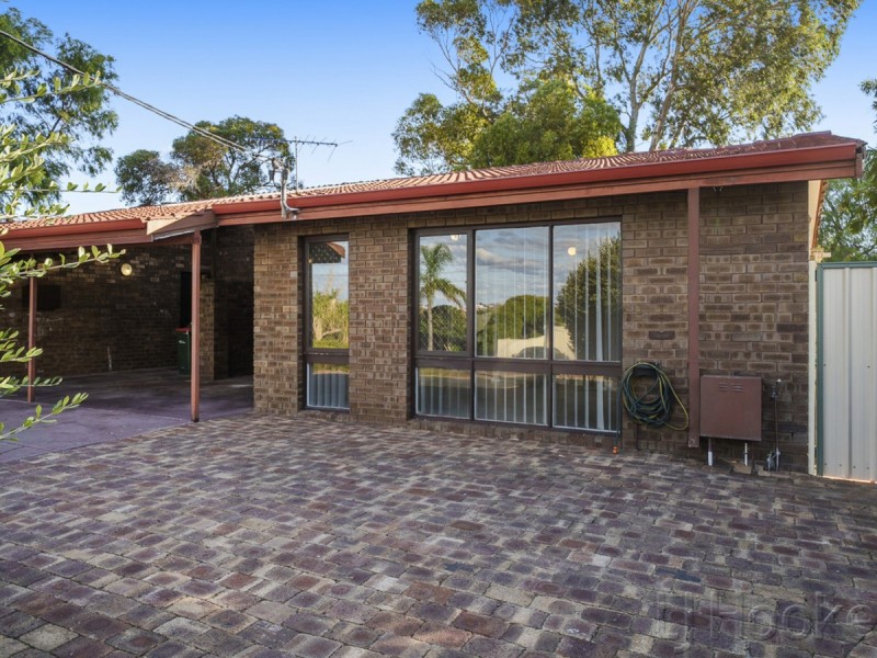 17B Lawson Way, Padbury WA 6025