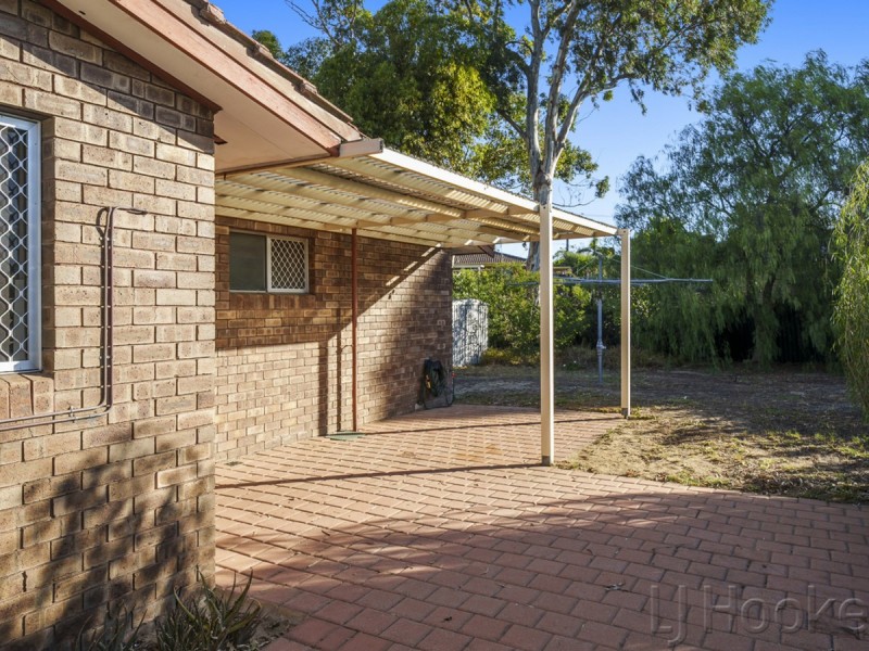 17B Lawson Way, Padbury WA 6025