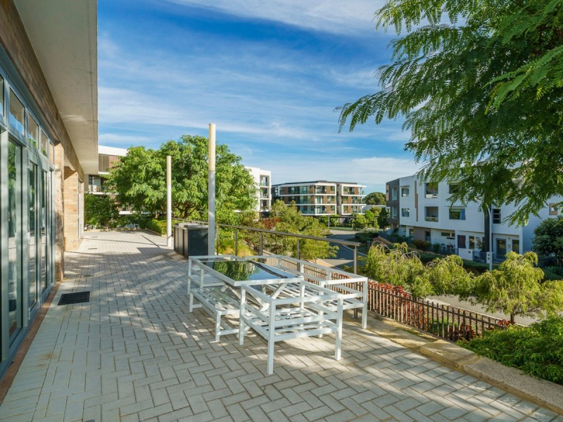 69/2 Burvill Drive, Floreat WA 6014