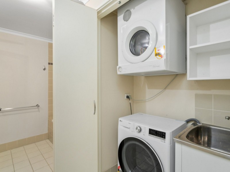 41/118 Mounts Bay Road, Perth WA 6000