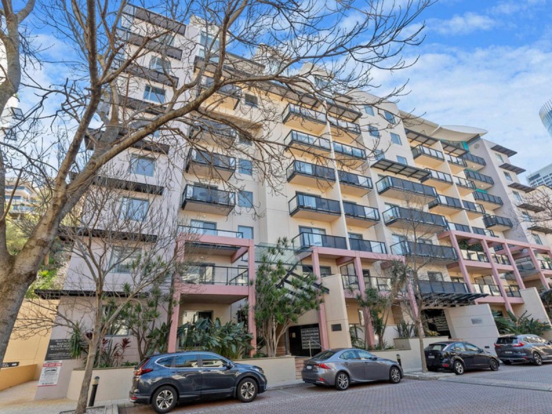 41/118 Mounts Bay Road, Perth WA 6000