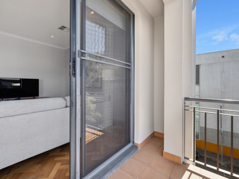 6/26 Saunders Street, East Perth WA 6004