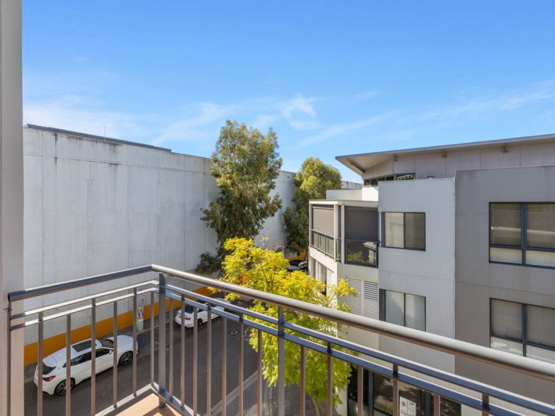 6/26 Saunders Street, East Perth WA 6004