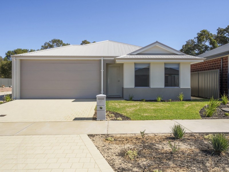 25 Preston Grove, South Guildford WA 6055