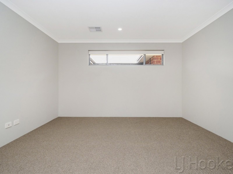 25 Preston Grove, South Guildford WA 6055