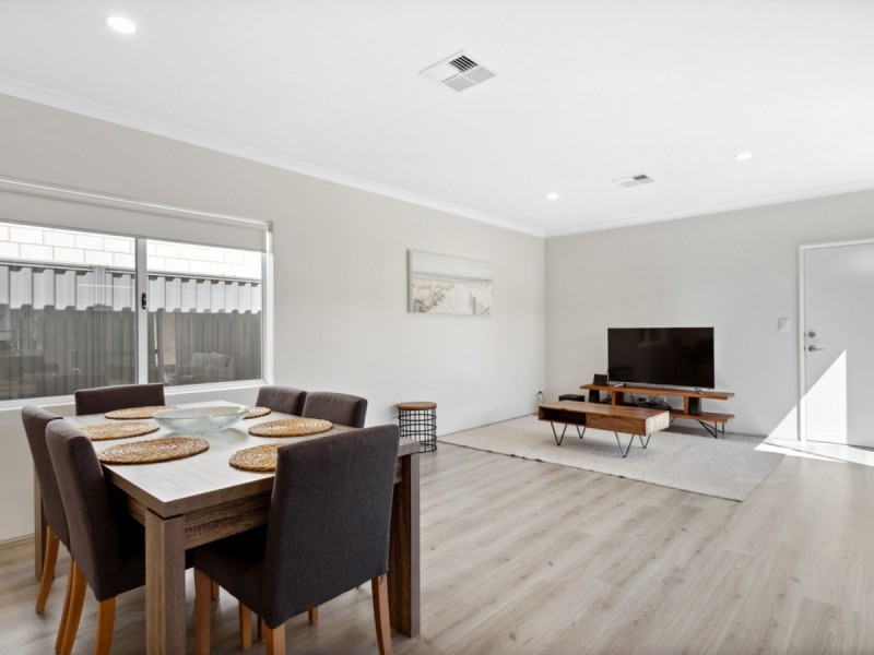 16D Nadilo Drive, Spearwood WA 6163