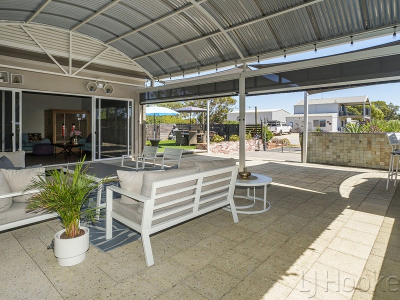 1317 Railway Parade, Bullsbrook WA 6084