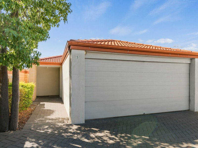 5/26 Andrea Way, Queens Park WA 6107