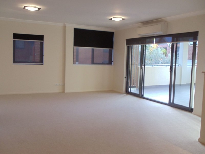 19/18 Wellington Street, East Perth WA 6004