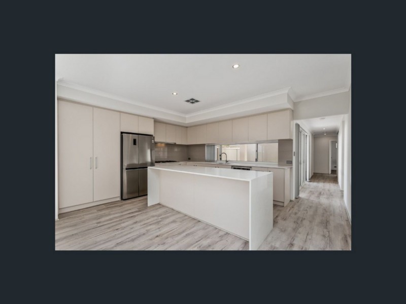 34 Pangolin Grove, Alkimos WA 6038