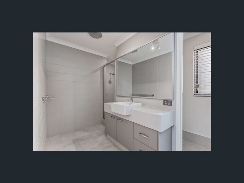 34 Pangolin Grove, Alkimos WA 6038