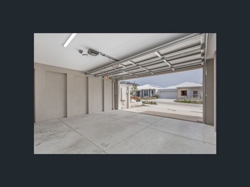 34 Pangolin Grove, Alkimos WA 6038