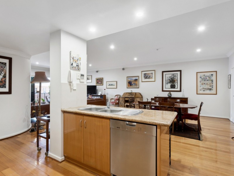 12/118 Royal Street, East Perth WA 6004