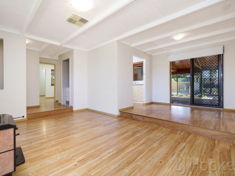 31 Benzie Way, Parkwood WA 6147