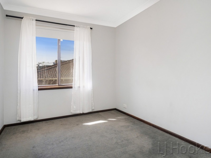 4/62 Eric Street, Como WA 6152