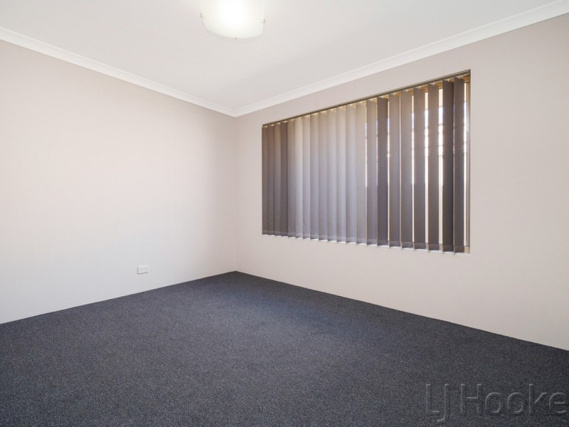 8 Clew Way, Jindalee WA 6036