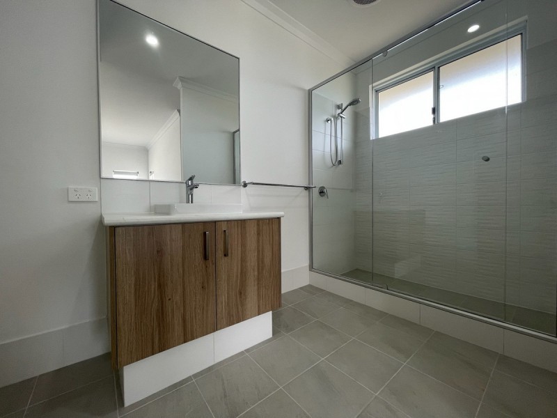 20 Charleston Road, Eglinton WA 6034