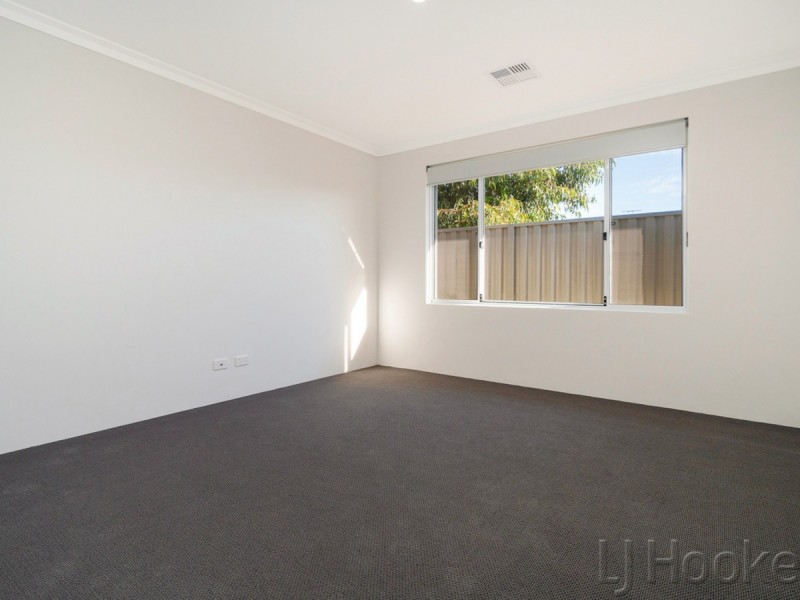 20 Charleston Road, Eglinton WA 6034