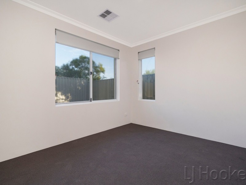 20 Charleston Road, Eglinton WA 6034