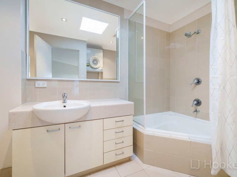 48/150 Stirling Street, Perth WA 6000