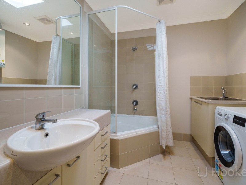 48/150 Stirling Street, Perth WA 6000