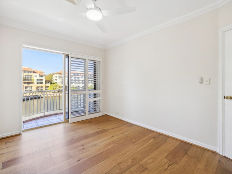 16 Henry Lawson Walk, East Perth WA 6004