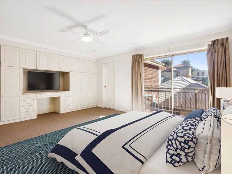 16 Henry Lawson Walk, East Perth WA 6004