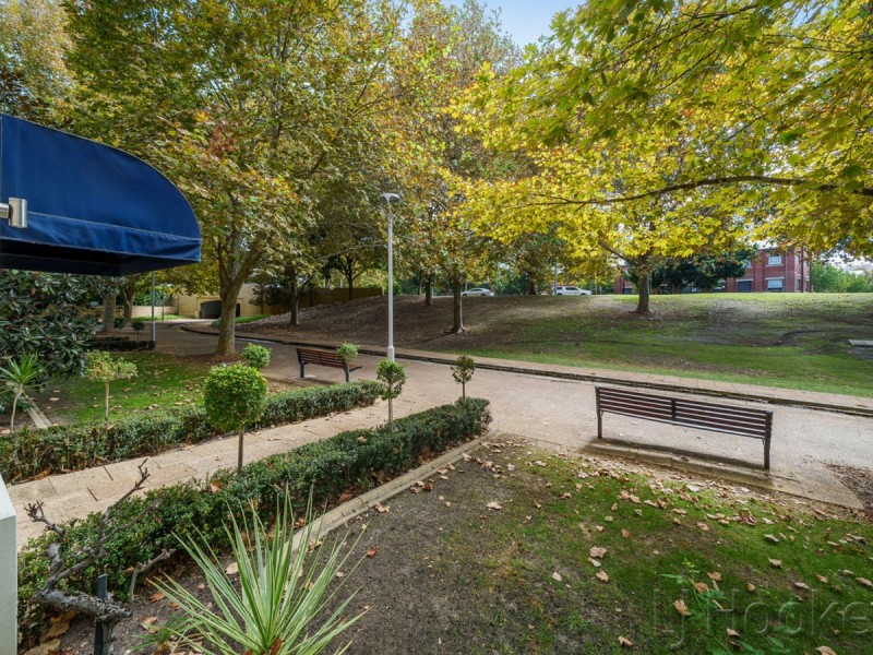 3/32 Eastbrook Terrace, East Perth WA 6004