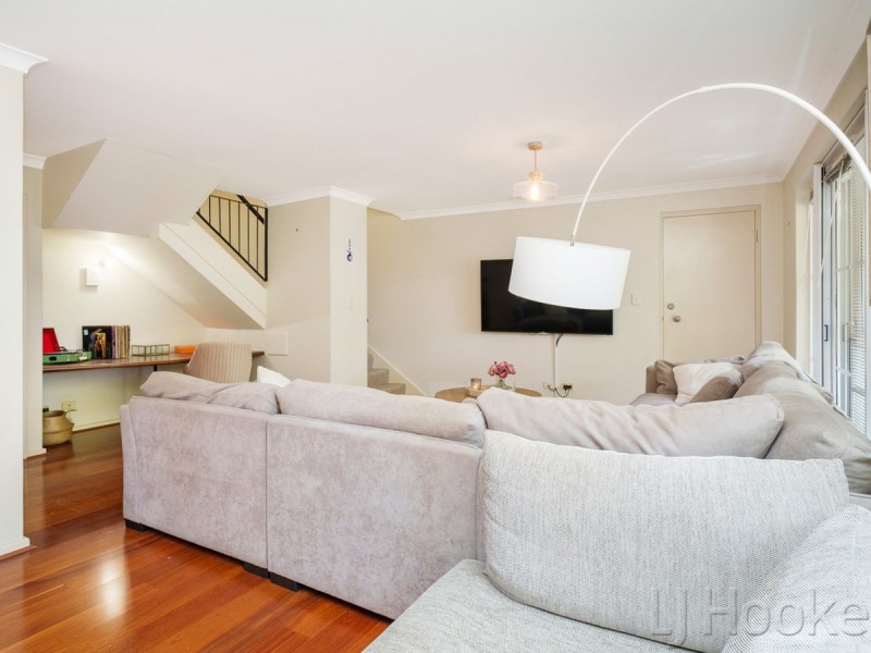 3/32 Eastbrook Terrace, East Perth WA 6004