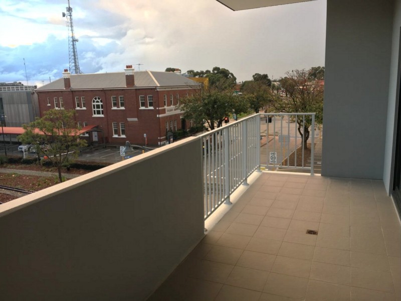 40/21 Foundry Road, Midland WA 6056