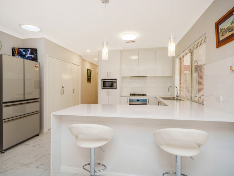 4B Matheson Road, Applecross WA 6153
