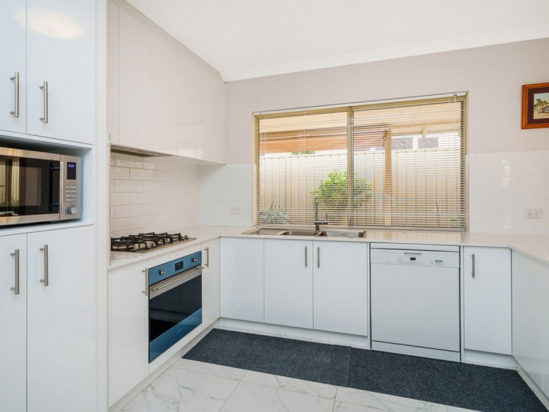 4B Matheson Road, Applecross WA 6153