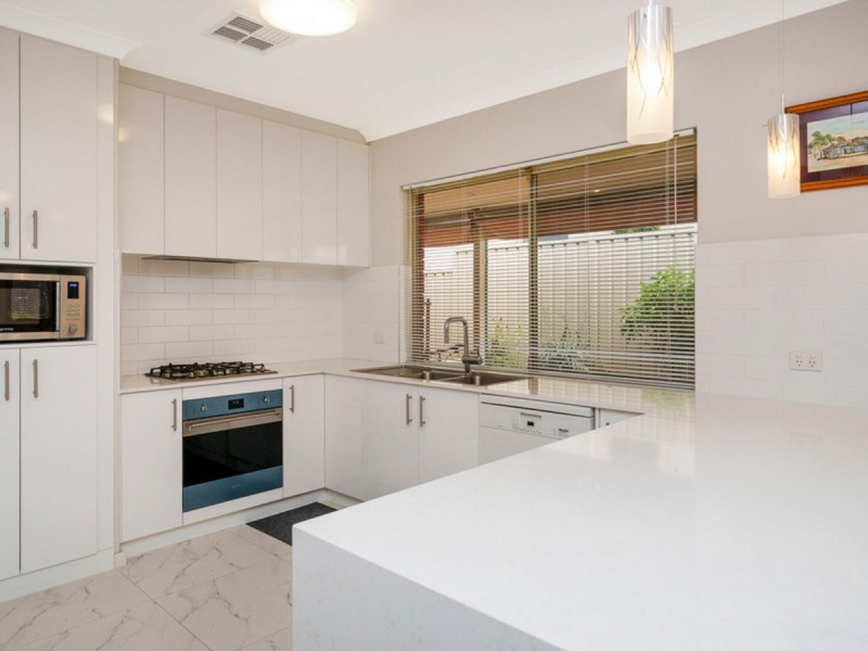 4B Matheson Road, Applecross WA 6153