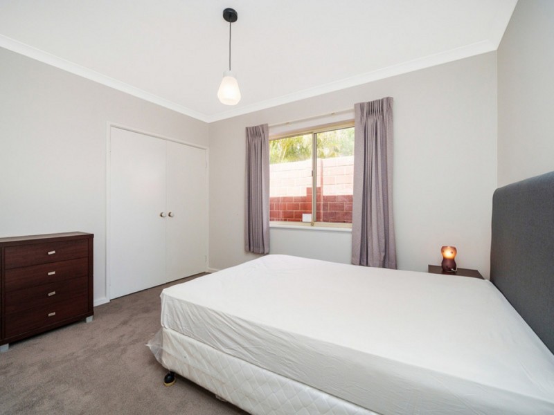 4B Matheson Road, Applecross WA 6153