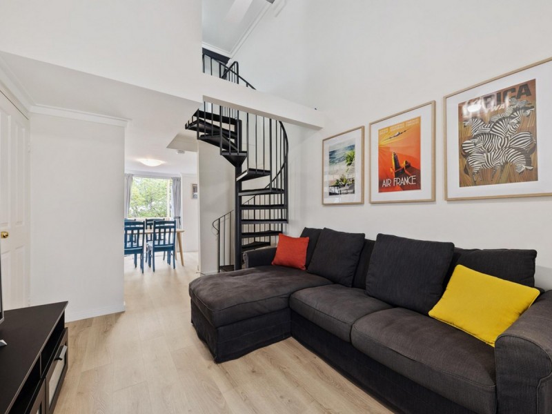 40/22 Nile Street, East Perth WA 6004