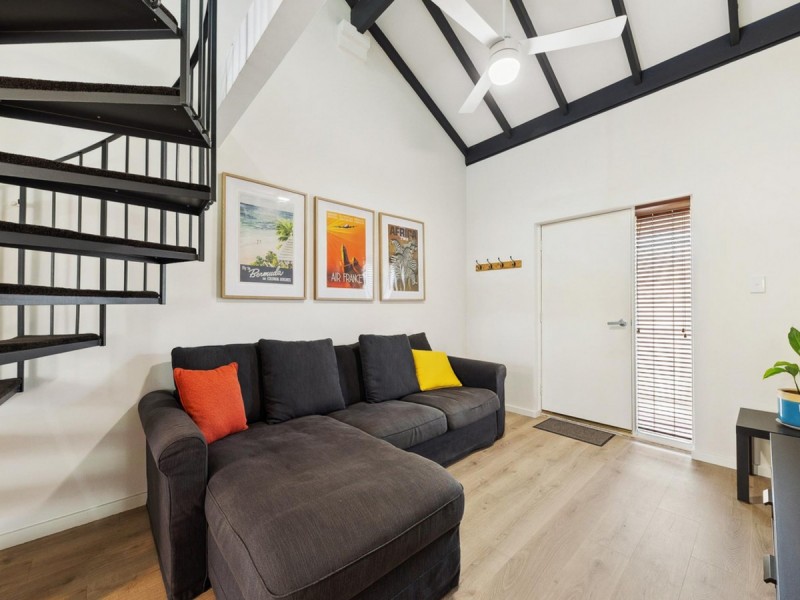 40/22 Nile Street, East Perth WA 6004