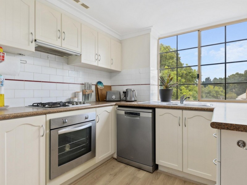 40/22 Nile Street, East Perth WA 6004