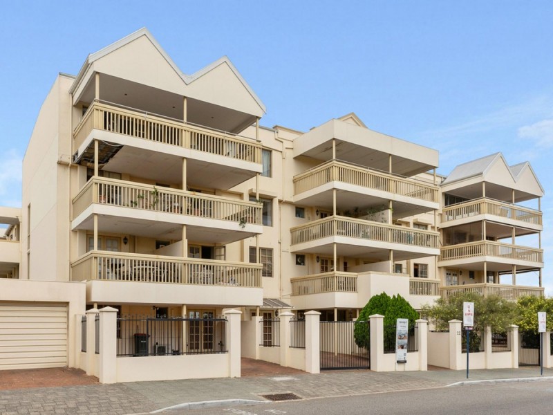 40/22 Nile Street, East Perth WA 6004