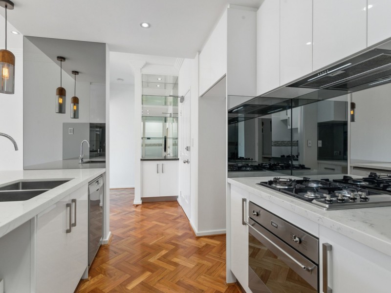 7/26 Saunders Street, East Perth WA 6004