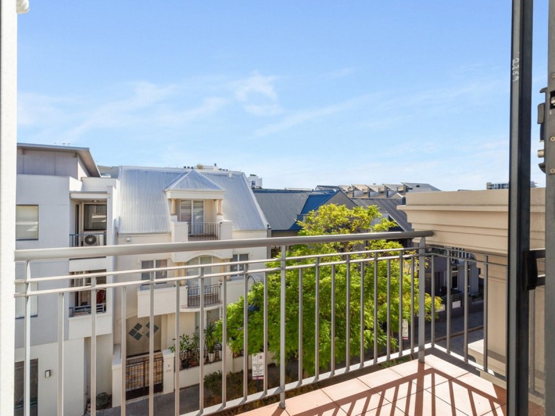 7/26 Saunders Street, East Perth WA 6004