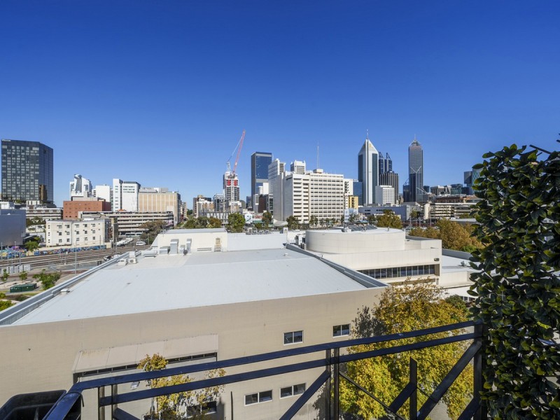 25/8 James Street, Perth WA 6000
