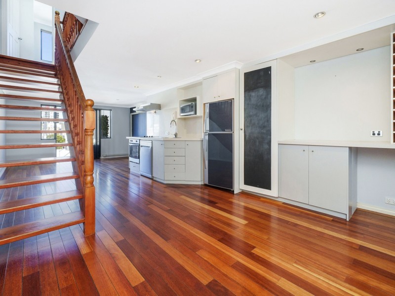 25/8 James Street, Perth WA 6000