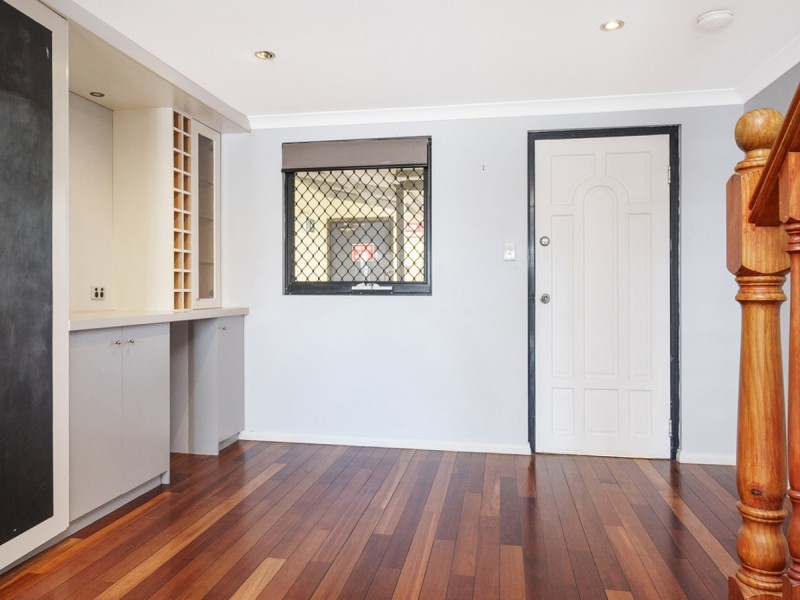 25/8 James Street, Perth WA 6000