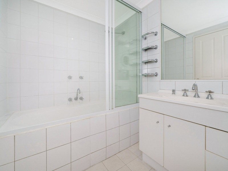 25/8 James Street, Perth WA 6000