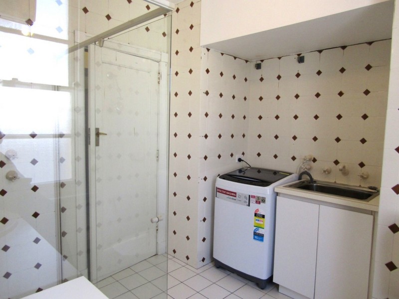 43/2 Sherwood Court, Perth WA 6000