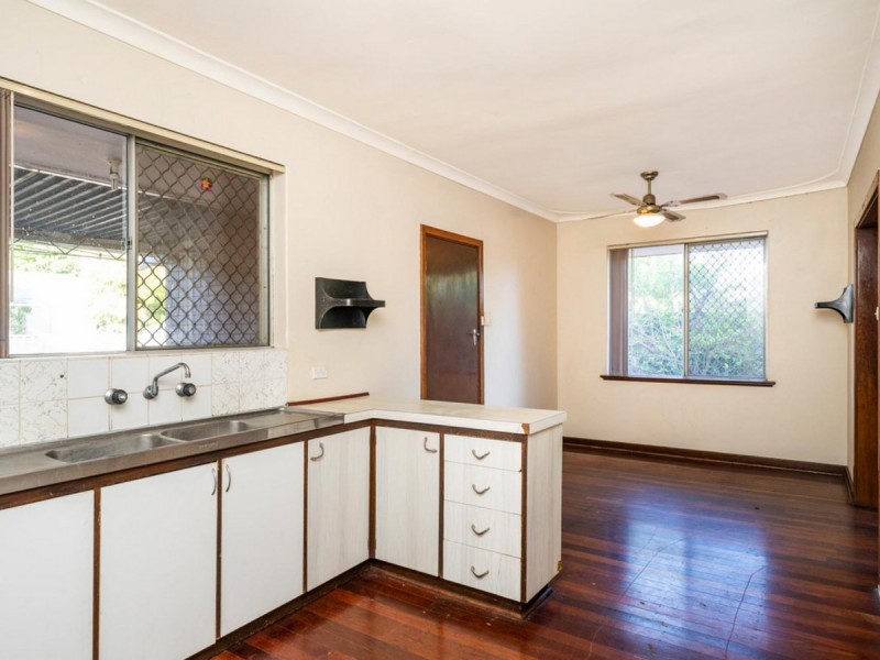 167 Surrey Road, Rivervale WA 6103